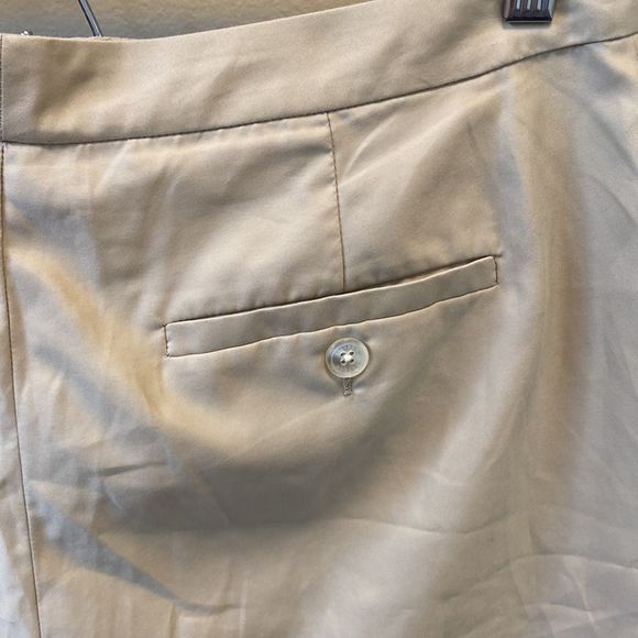 Lauren Ralph Lauren Tan Women Shorts - Picture 4 of 5